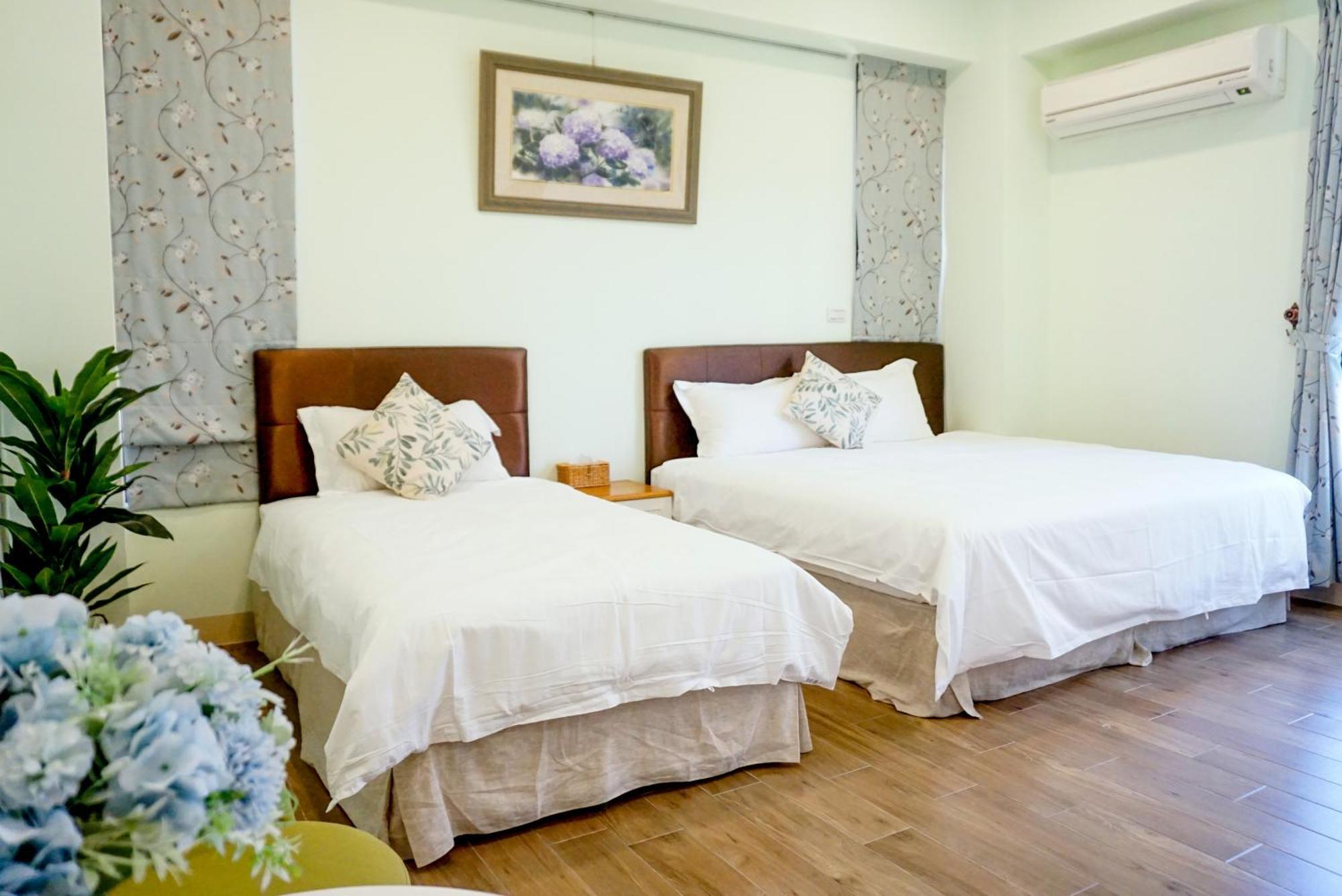 Pottery Flower B&B Чічі Екстер'єр фото